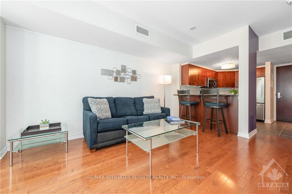 Photo 8 of Unit 410, 200 Rideau Street, Ottawa, Sandy Hill — HOMEH