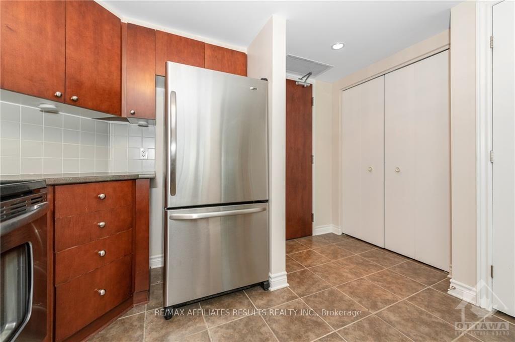 Photo 12 of Unit 410, 200 Rideau Street, Ottawa, Sandy Hill — HOMEH