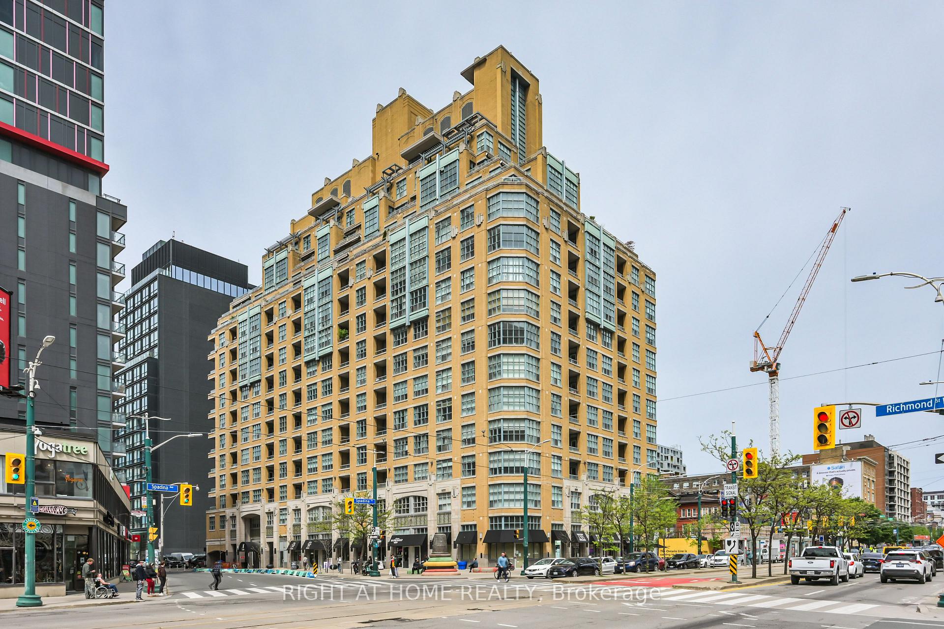 Photo 1 of Unit 621, 438 Richmond Street W, Toronto, Waterfront Communities — HOMEH