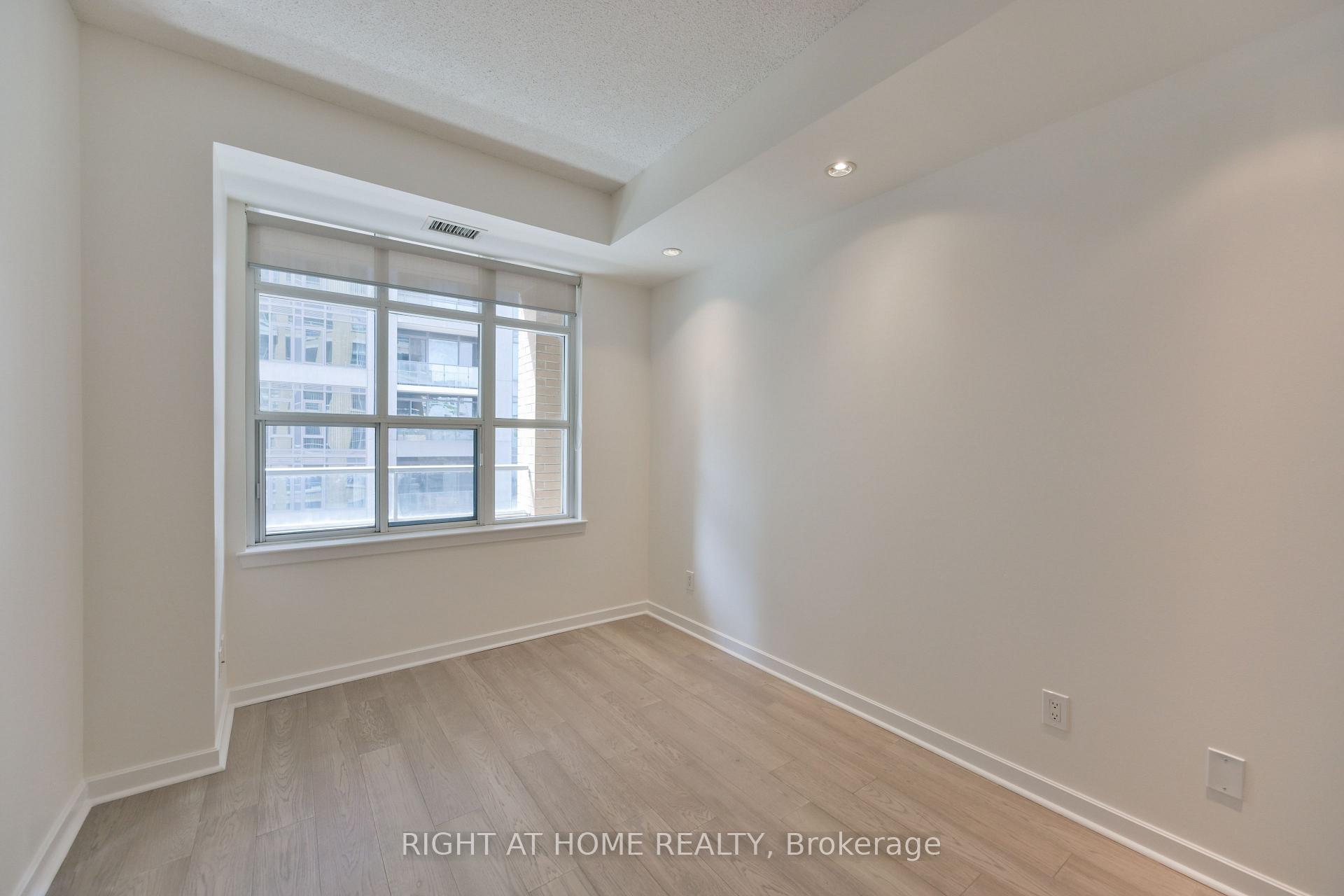 Photo 8 of Unit 621, 438 Richmond Street W, Toronto, Waterfront Communities — HOMEH