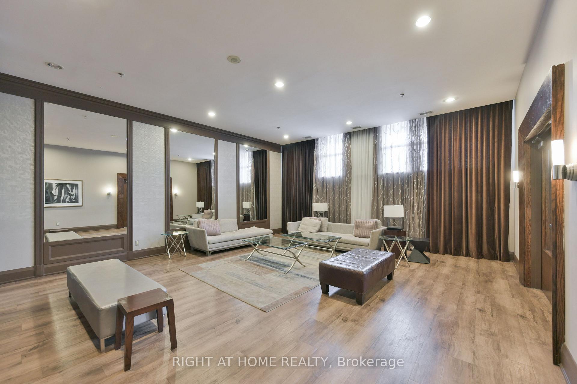 Photo 14 of Unit 621, 438 Richmond Street W, Toronto, Waterfront Communities — HOMEH