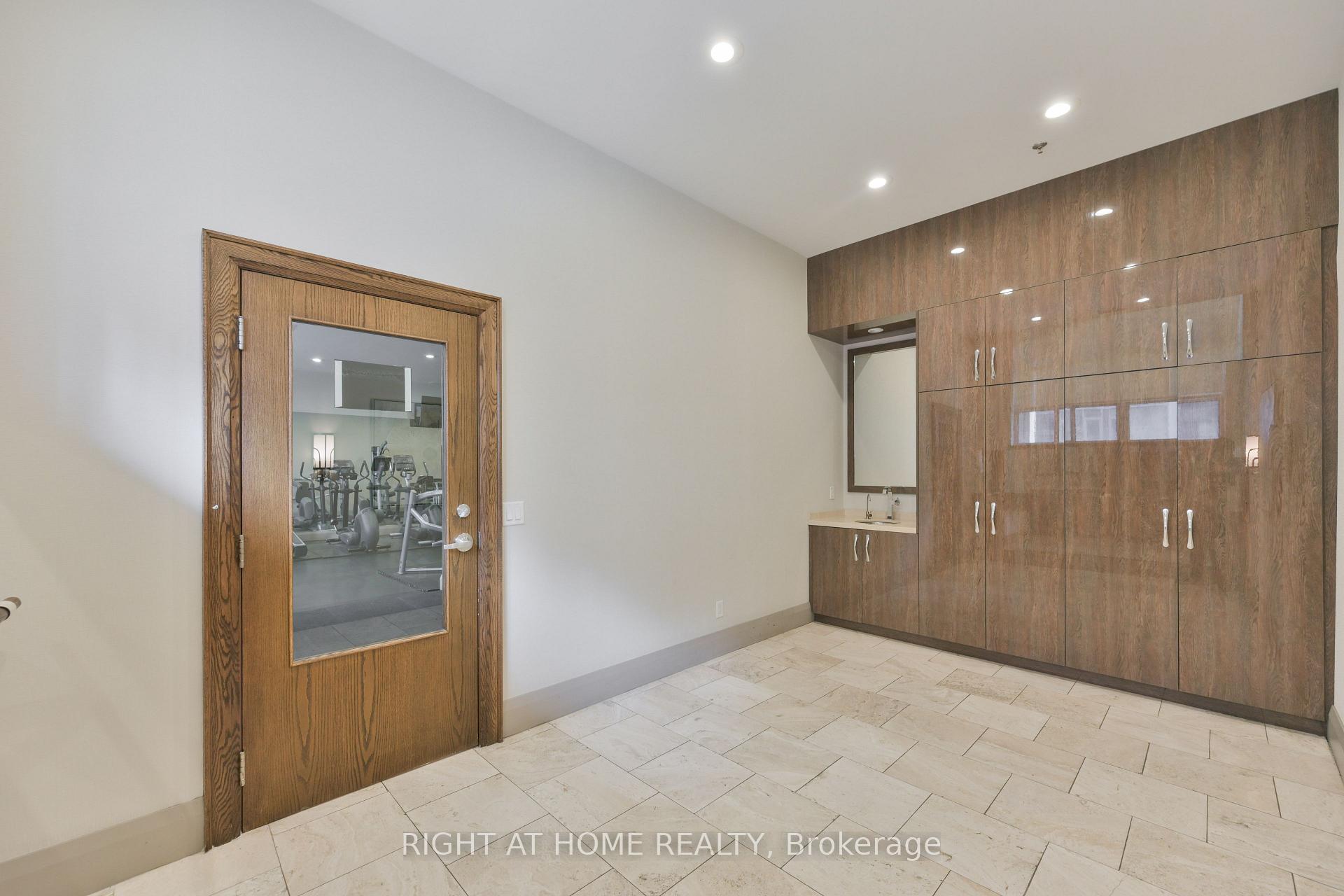 Photo 15 of Unit 621, 438 Richmond Street W, Toronto, Waterfront Communities — HOMEH