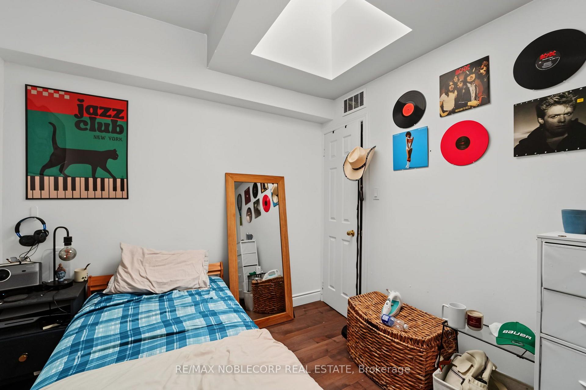 Photo 18 of 1035 Dovercourt Road, Toronto, Dovercourt-Wallace Emerson-Junction — HOMEH