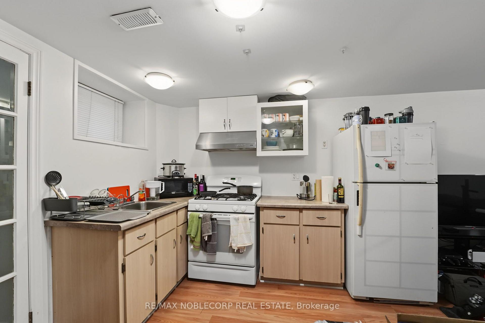Photo 36 of 1035 Dovercourt Road, Toronto, Dovercourt-Wallace Emerson-Junction — HOMEH