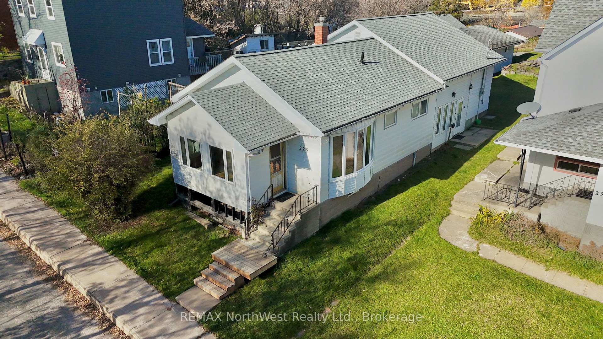 Photo 1 of 226 Fourth Street N, Kenora, North End — HOMEH