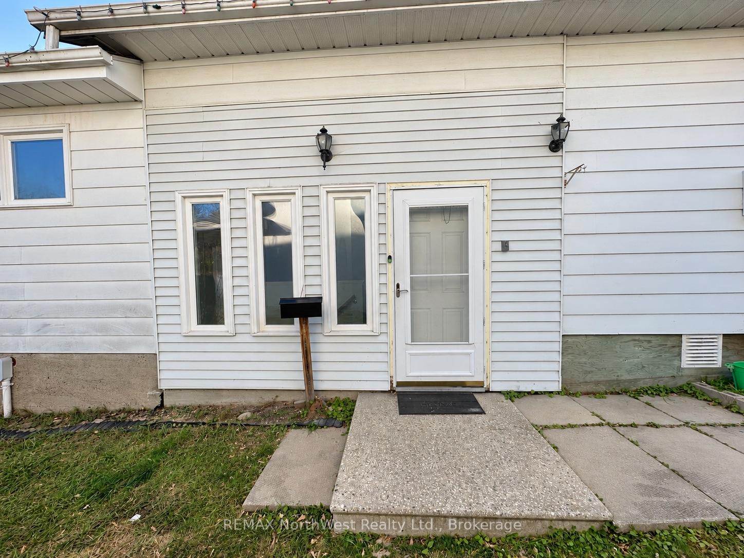 Photo 3 of 226 Fourth Street N, Kenora, North End — HOMEH