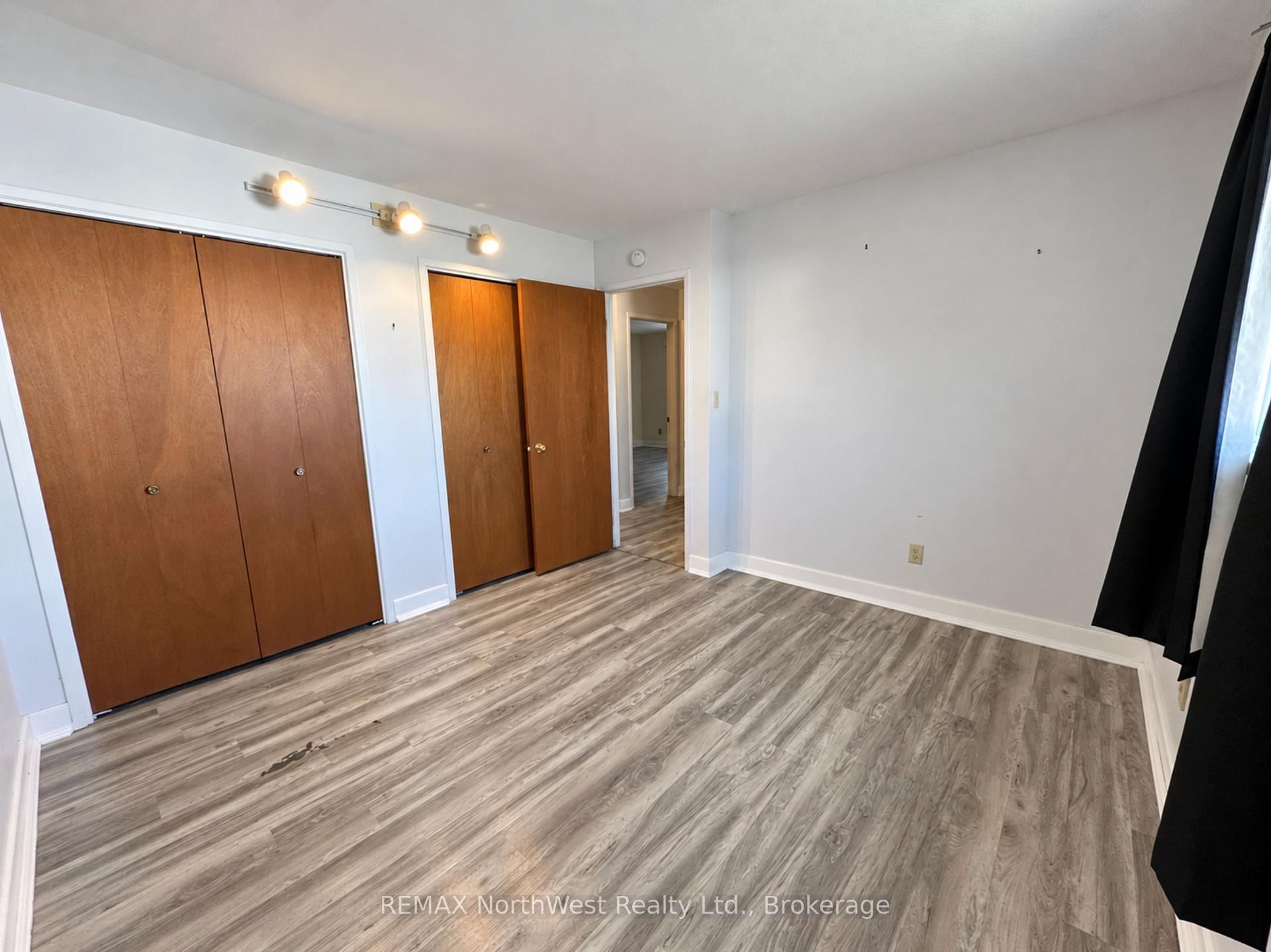 Photo 23 of 226 Fourth Street N, Kenora, North End — HOMEH