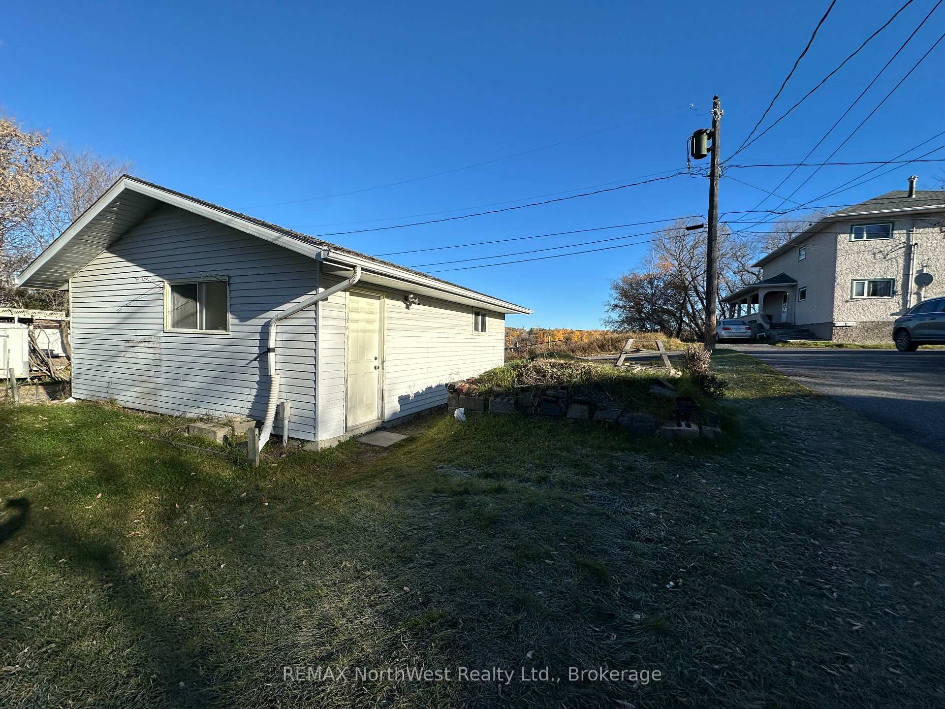 Photo 31 of 226 Fourth Street N, Kenora, North End — HOMEH