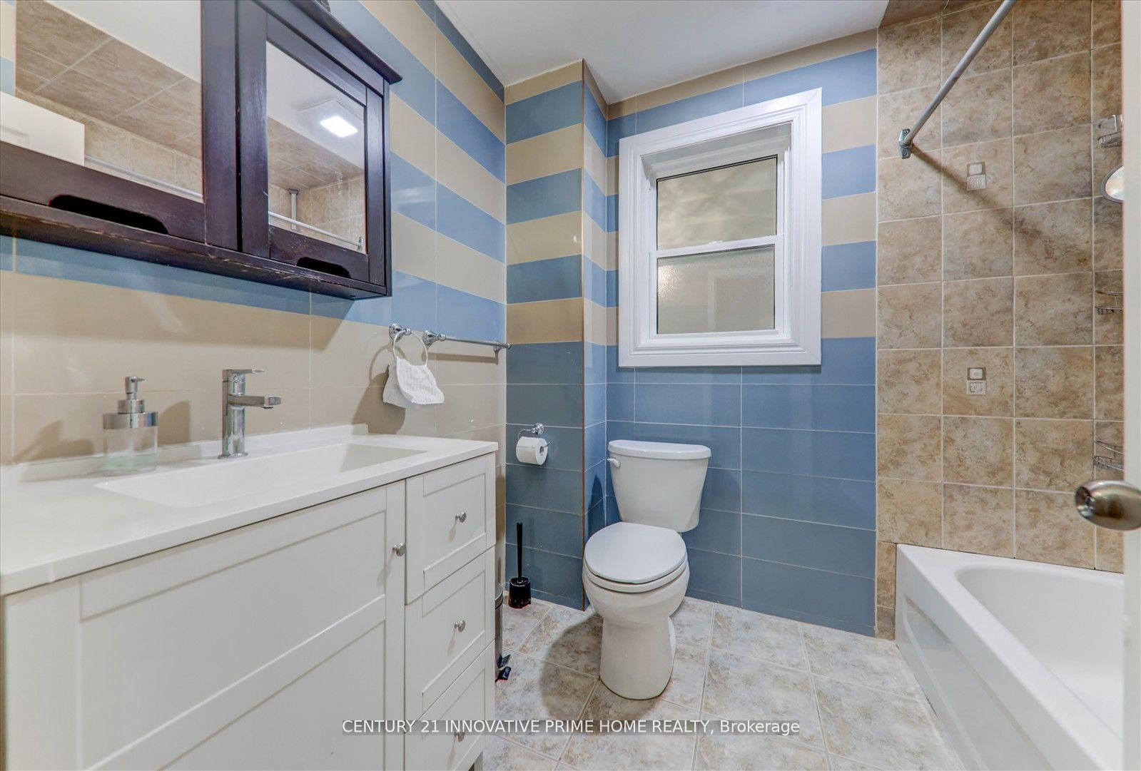 Photo 19 of 10 Gable Place, Scarborough, Bendale — HOMEH