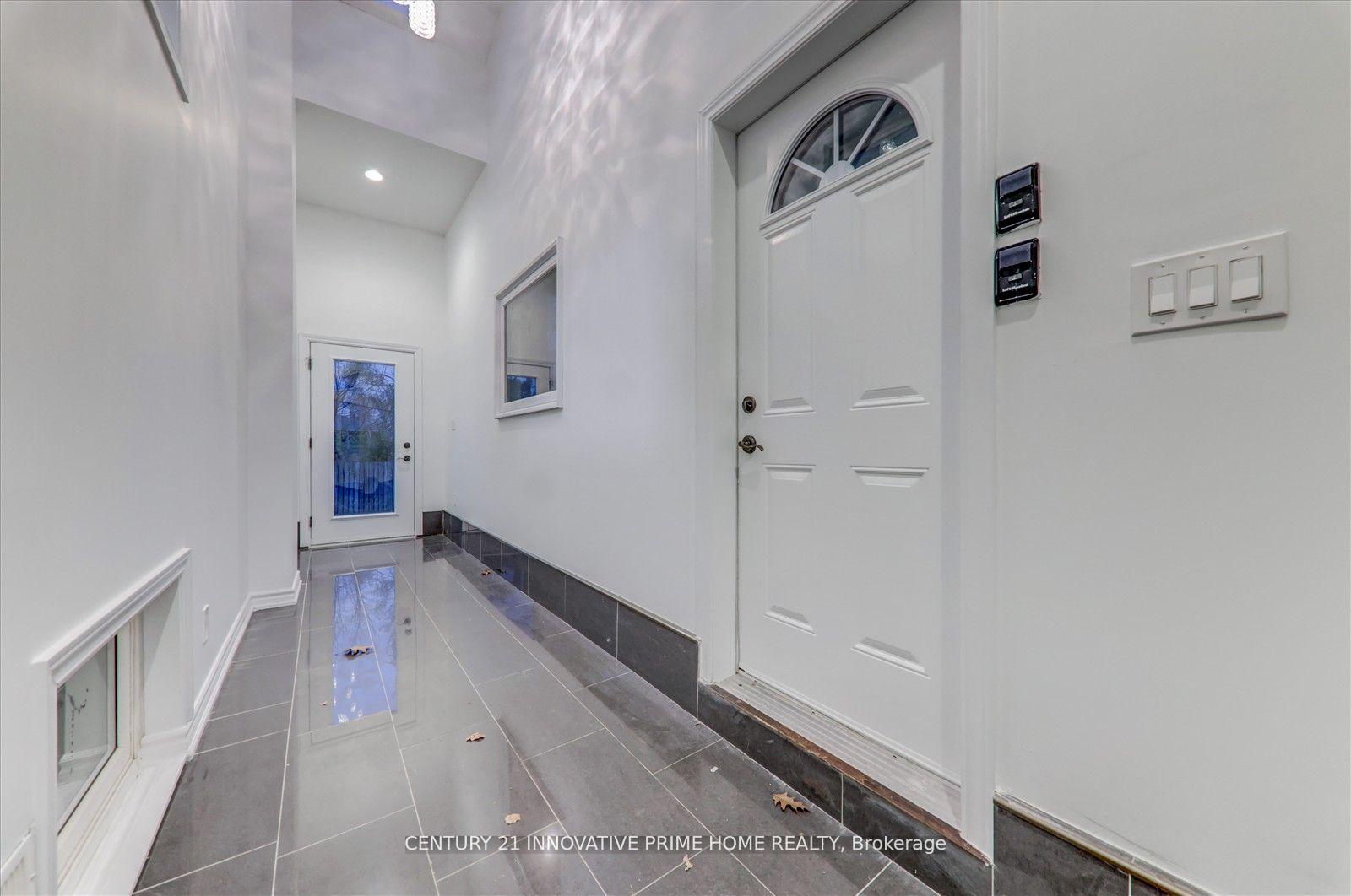 Photo 23 of 10 Gable Place, Scarborough, Bendale — HOMEH