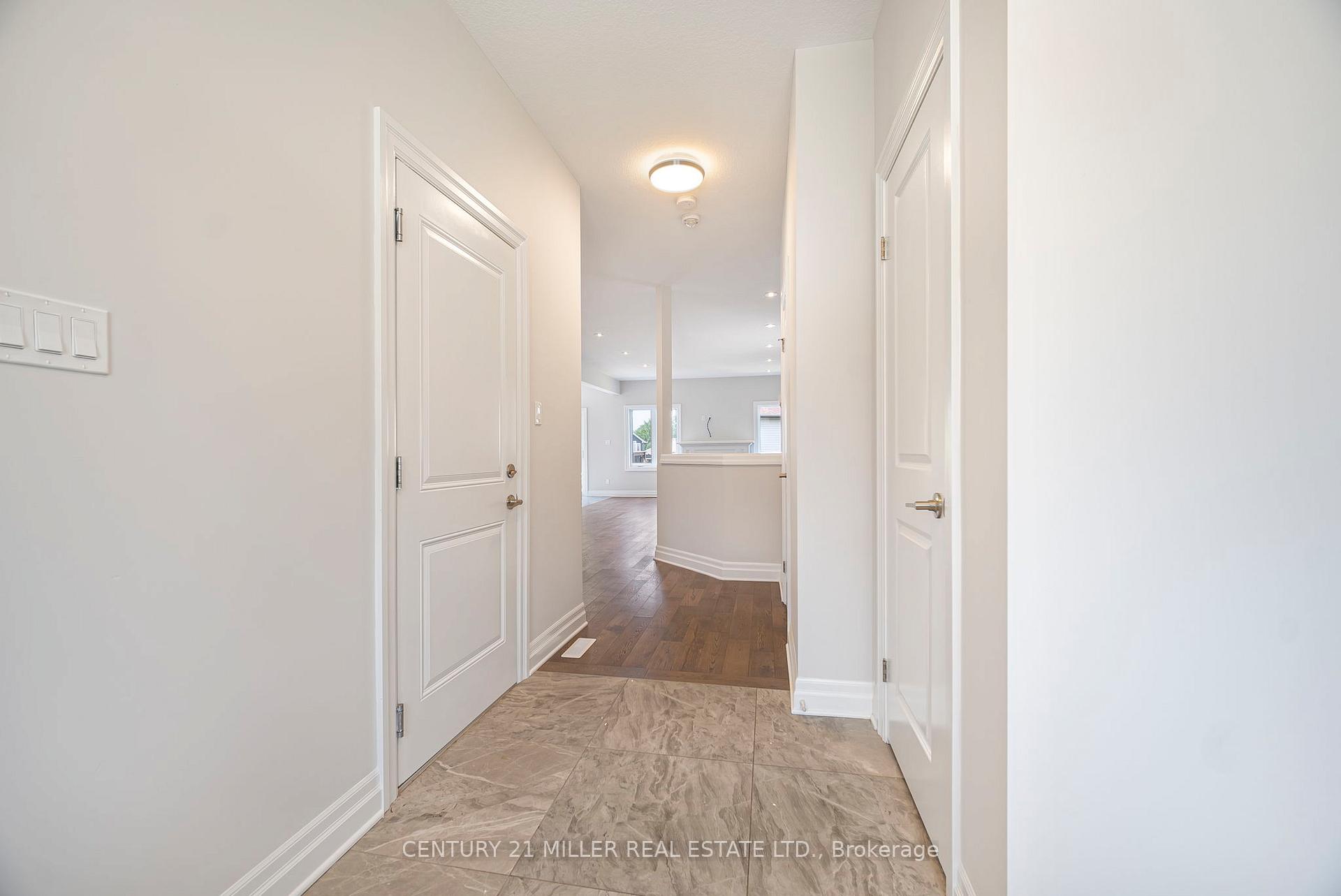 Photo 10 of Unit 33, 2619 Sheffield Boulevard, London, South U — HOMEH