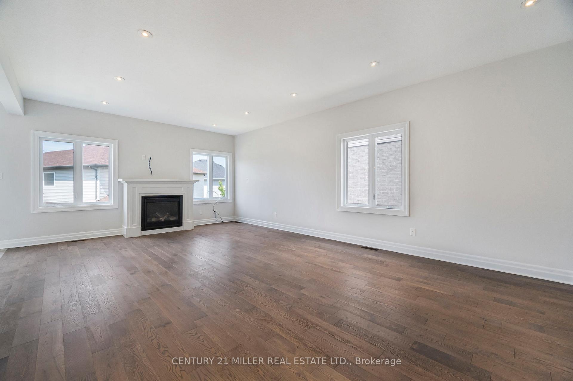 Photo 20 of Unit 33, 2619 Sheffield Boulevard, London, South U — HOMEH