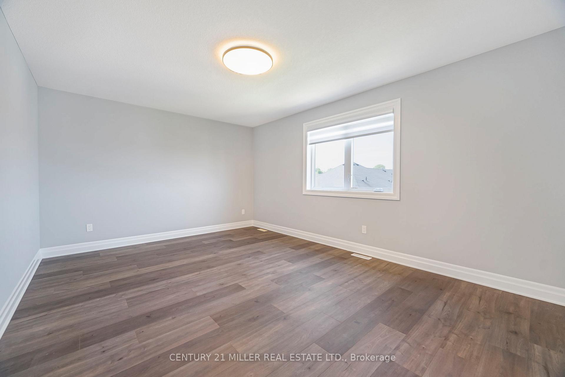 Photo 21 of Unit 33, 2619 Sheffield Boulevard, London, South U — HOMEH