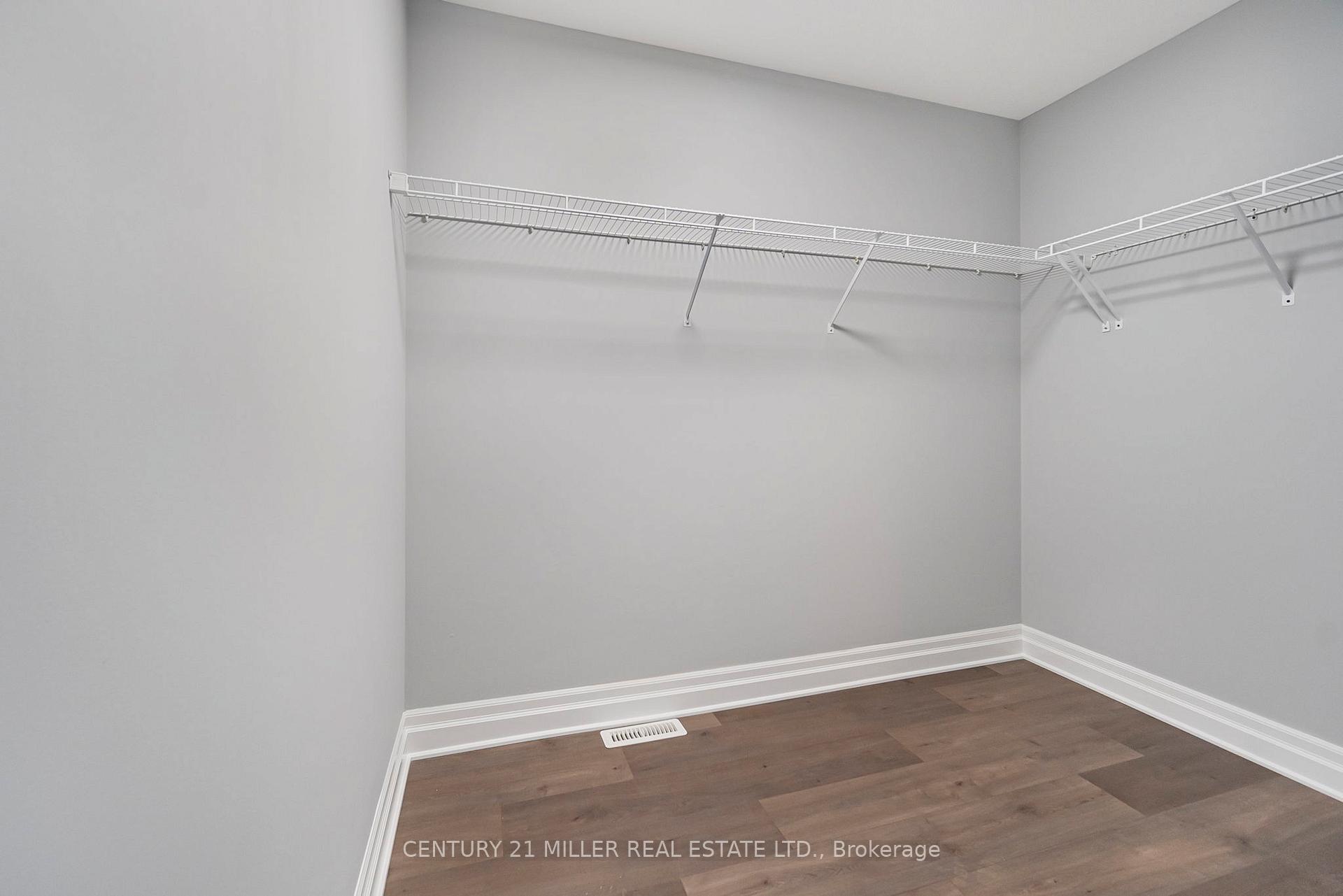 Photo 24 of Unit 33, 2619 Sheffield Boulevard, London, South U — HOMEH