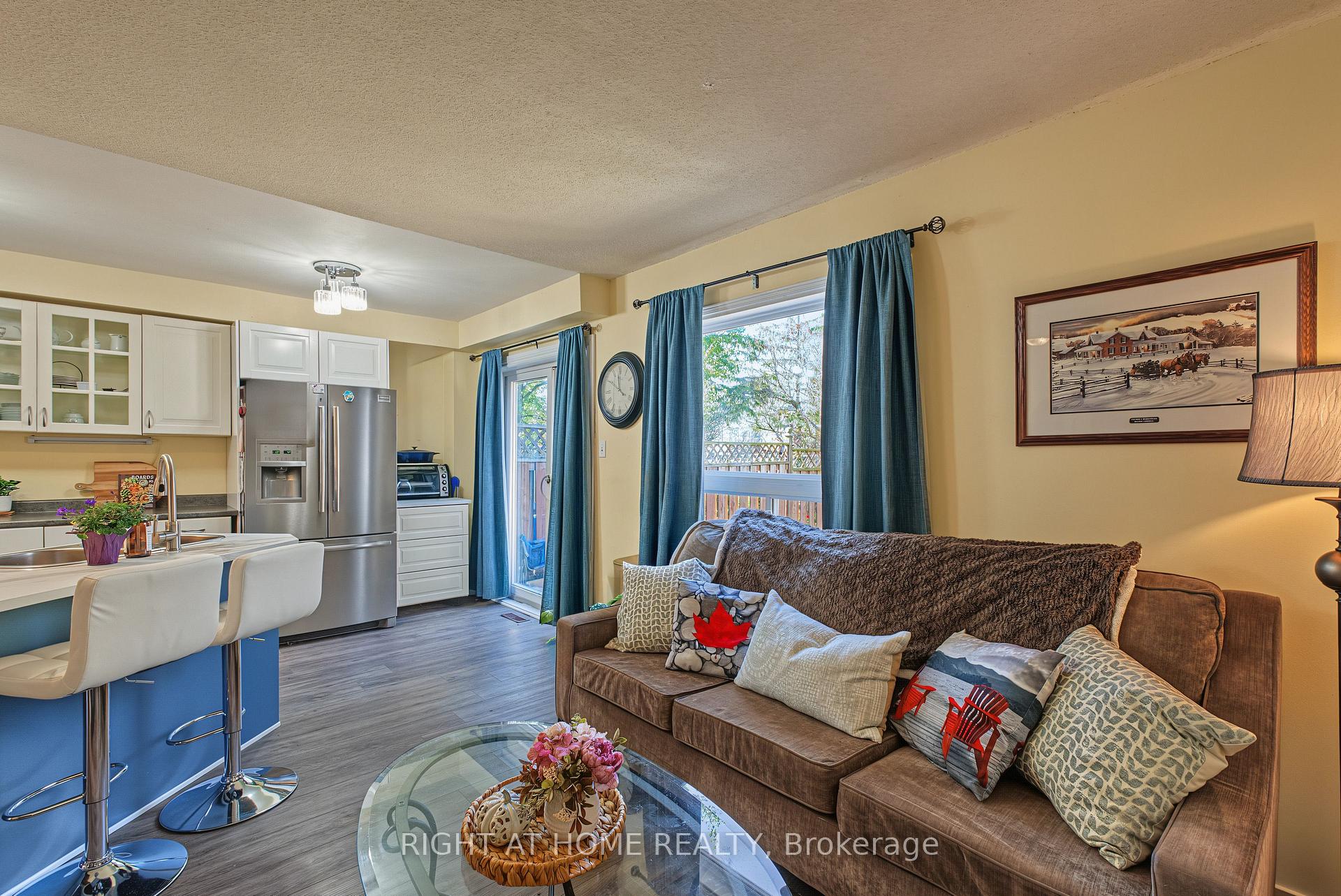 Photo 10 of 2158 Ferguson Street, Innisfil, Alcona — HOMEH
