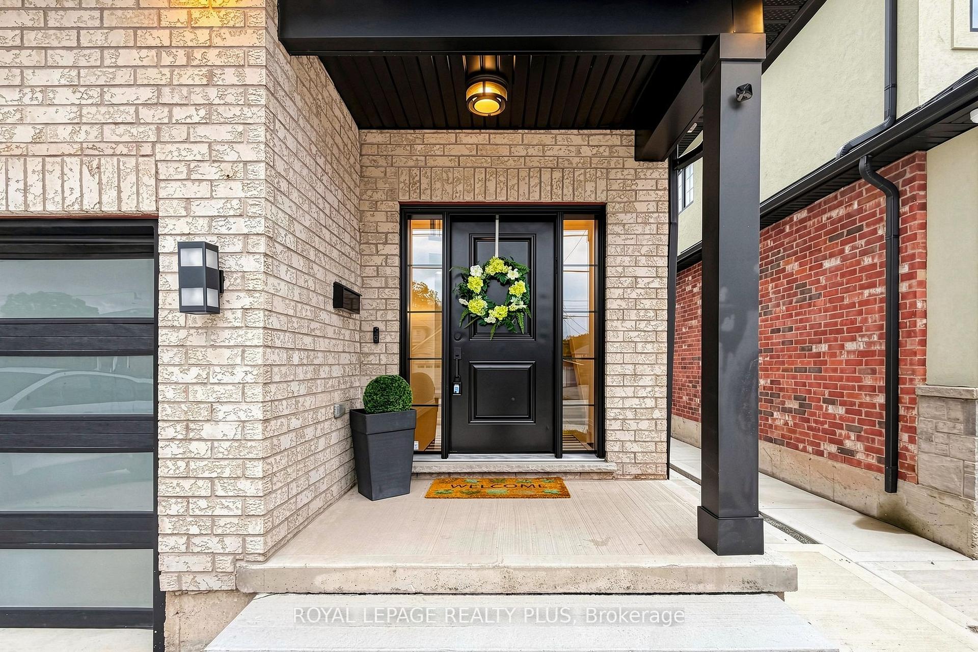 Photo 2 of 274 Dewitt Road, Hamilton, Stoney Creek — HOMEH