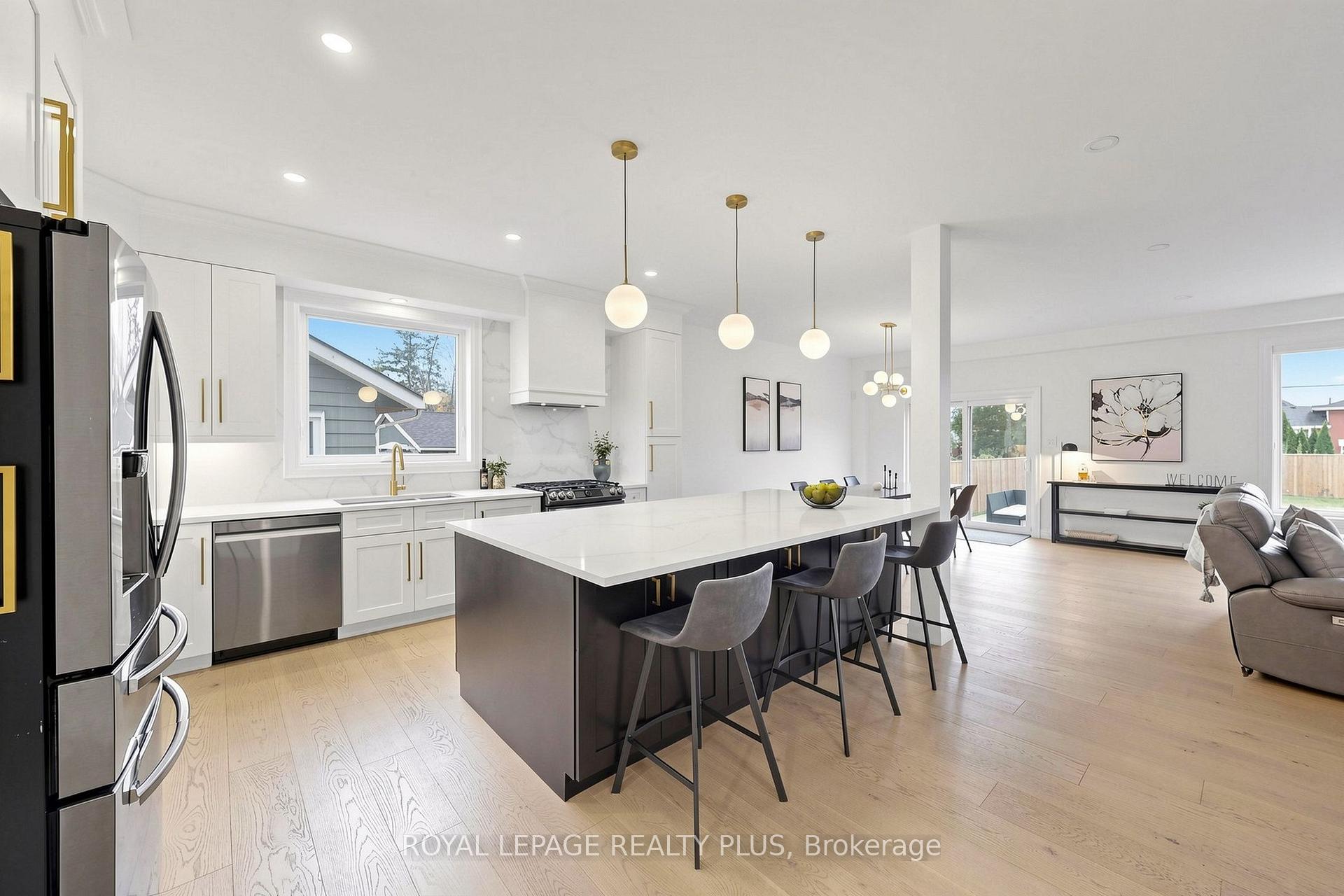 Photo 6 of 274 Dewitt Road, Hamilton, Stoney Creek — HOMEH