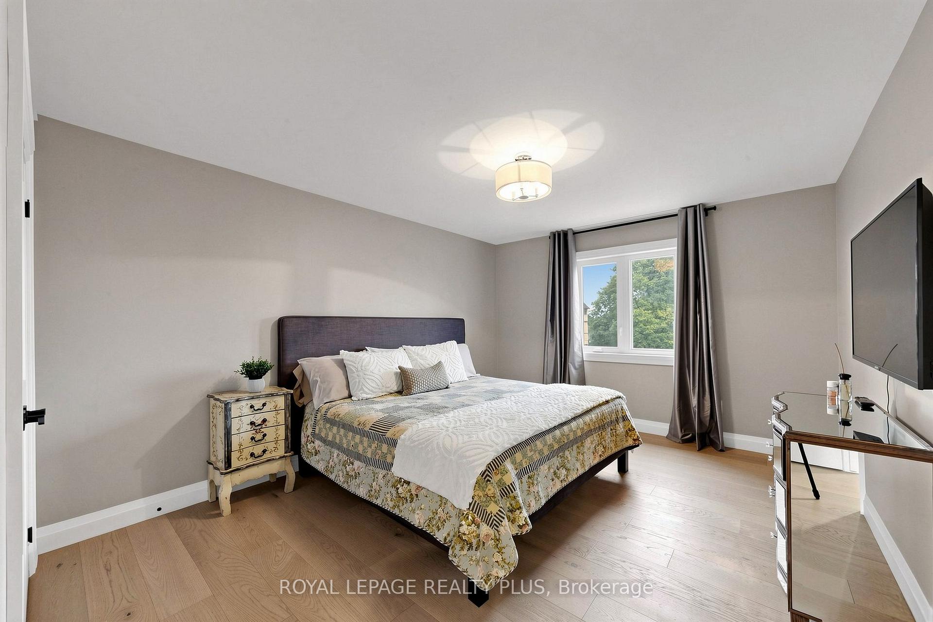 Photo 35 of 274 Dewitt Road, Hamilton, Stoney Creek — HOMEH