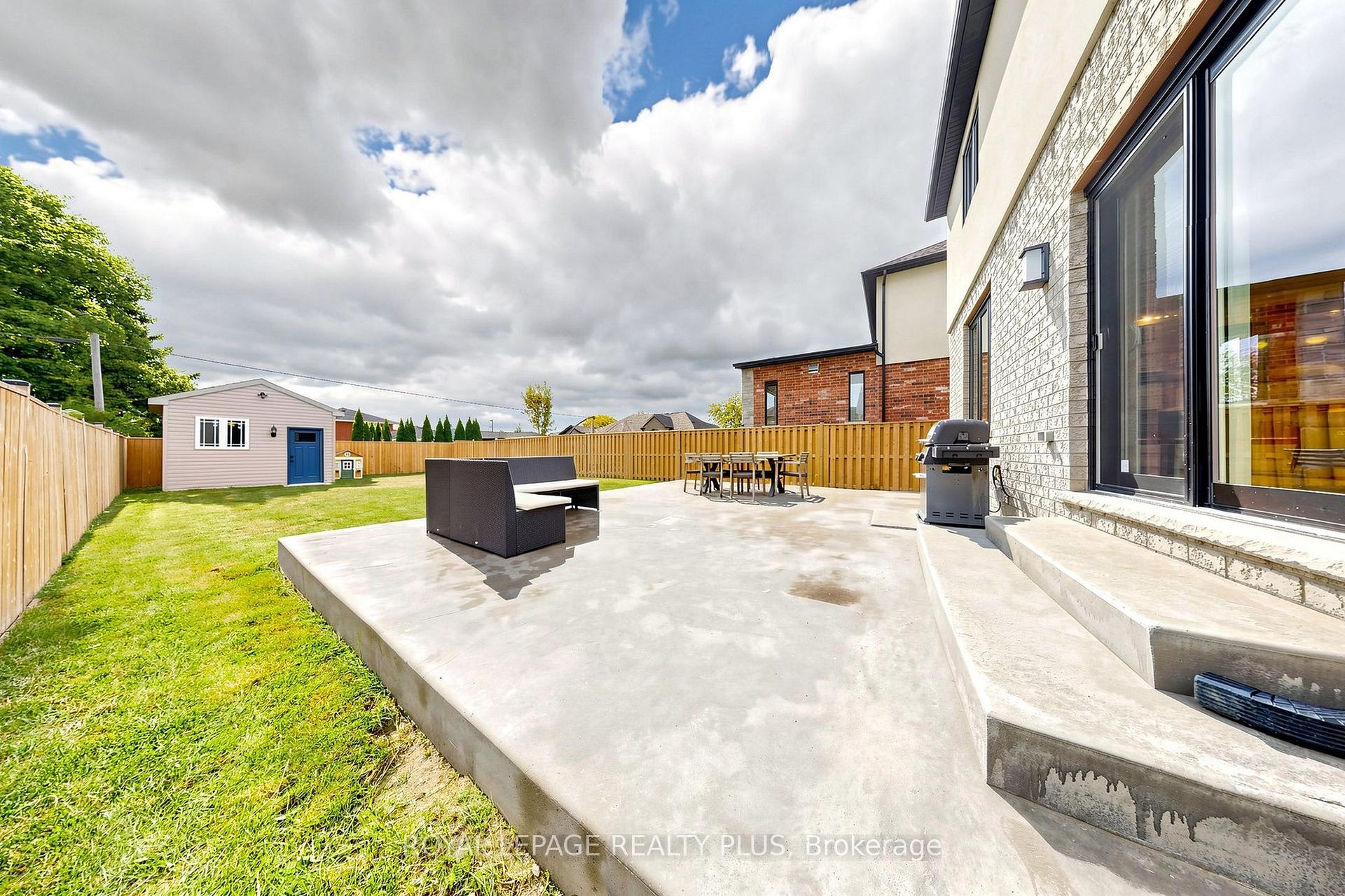 Photo 44 of 274 Dewitt Road, Hamilton, Stoney Creek — HOMEH