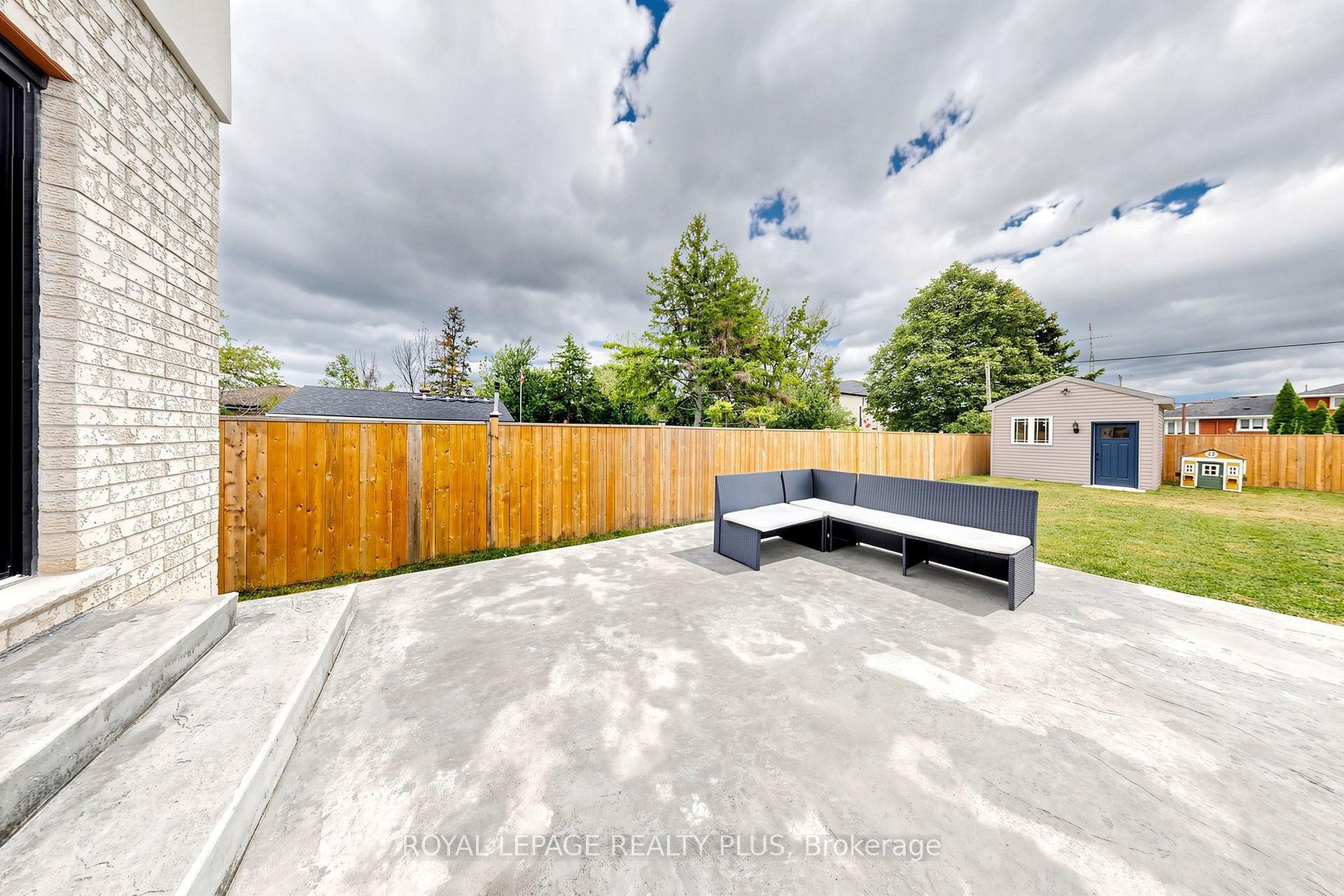 Photo 45 of 274 Dewitt Road, Hamilton, Stoney Creek — HOMEH