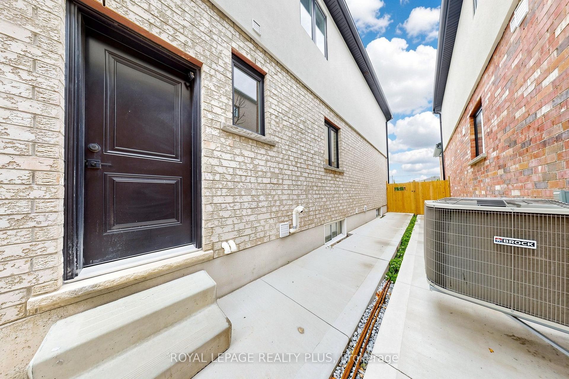 Photo 46 of 274 Dewitt Road, Hamilton, Stoney Creek — HOMEH
