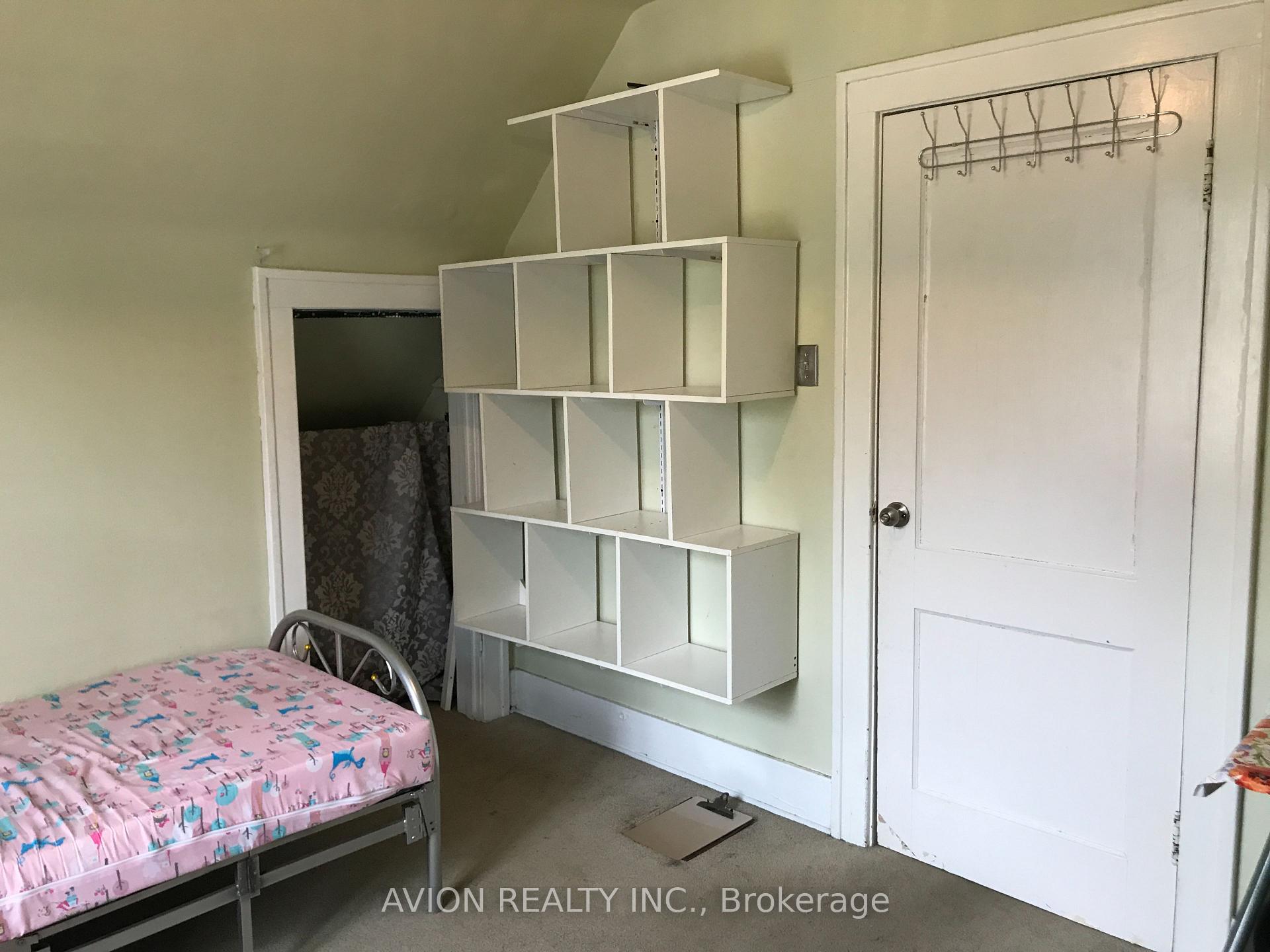 Photo 4 of 3095 Peter Street, Windsor, Sandwich — HOMEH