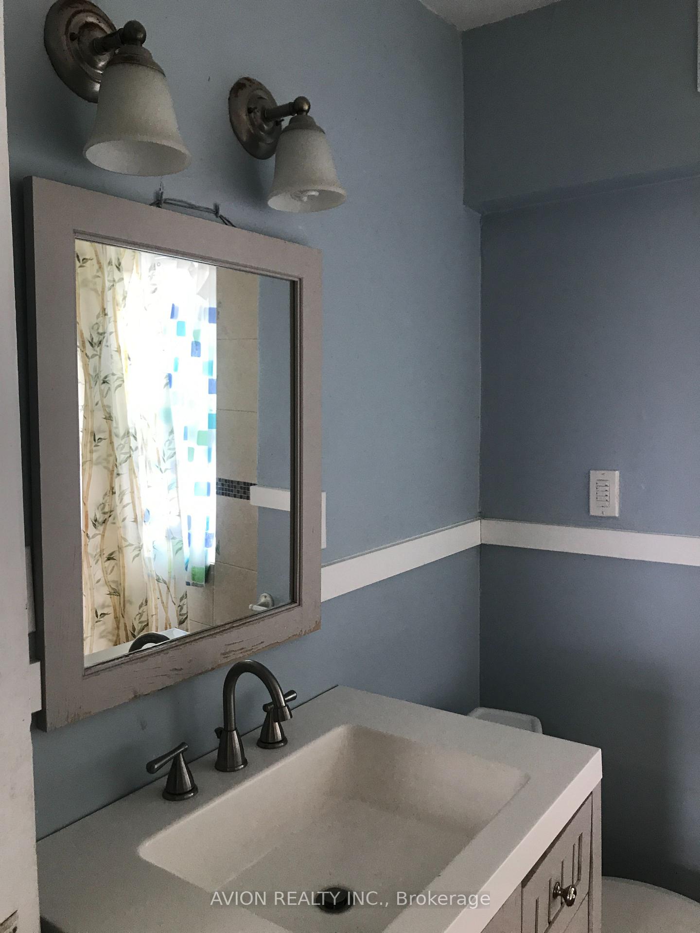 Photo 14 of 3095 Peter Street, Windsor, Sandwich — HOMEH