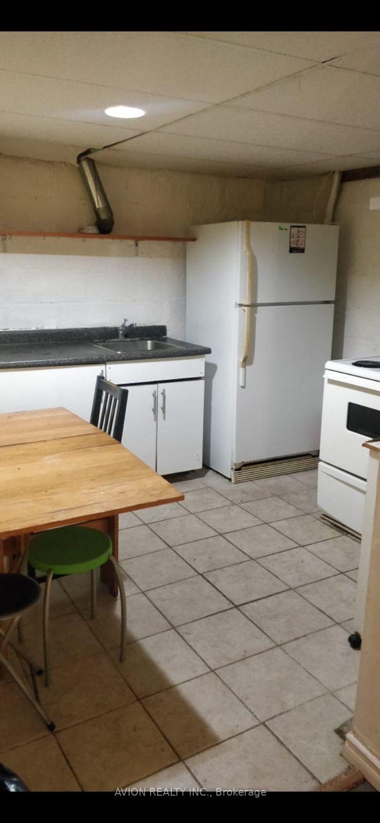 Photo 15 of 3095 Peter Street, Windsor, Sandwich — HOMEH