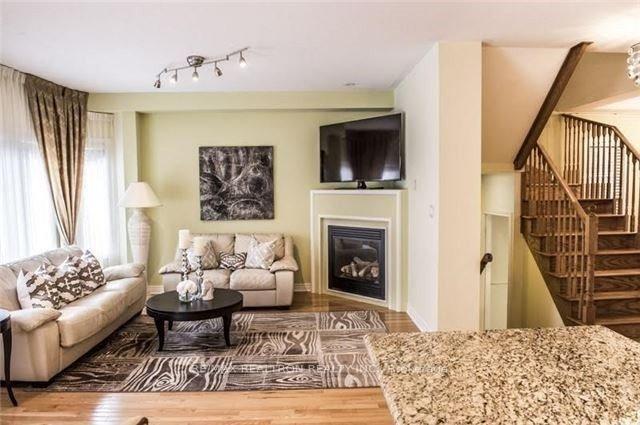 Photo 2 of 23 Rumsey Road, Vaughan, Patterson — HOMEH