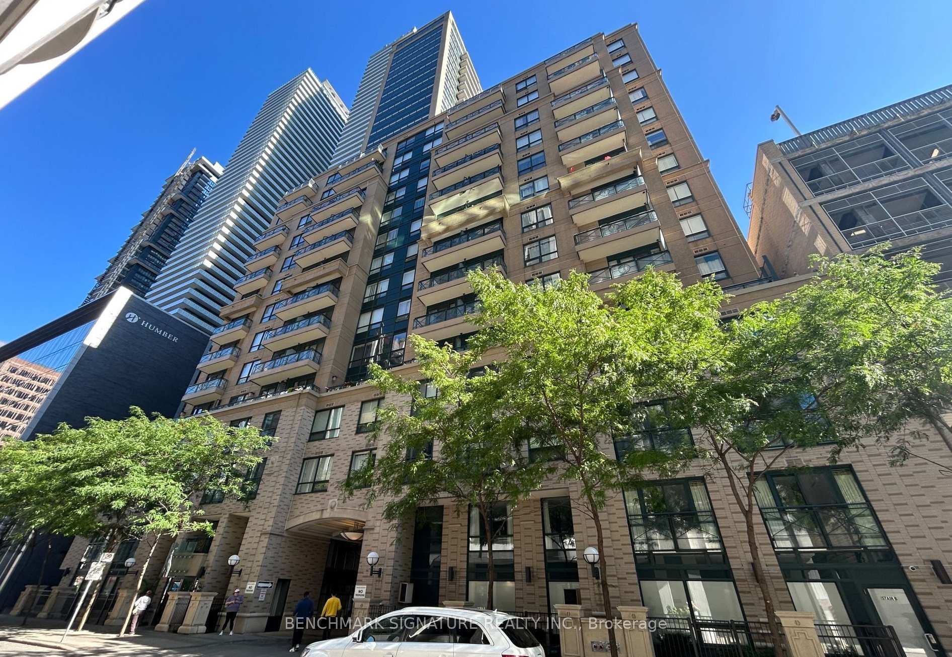 Front of Unit 503, 35 Hayden Street