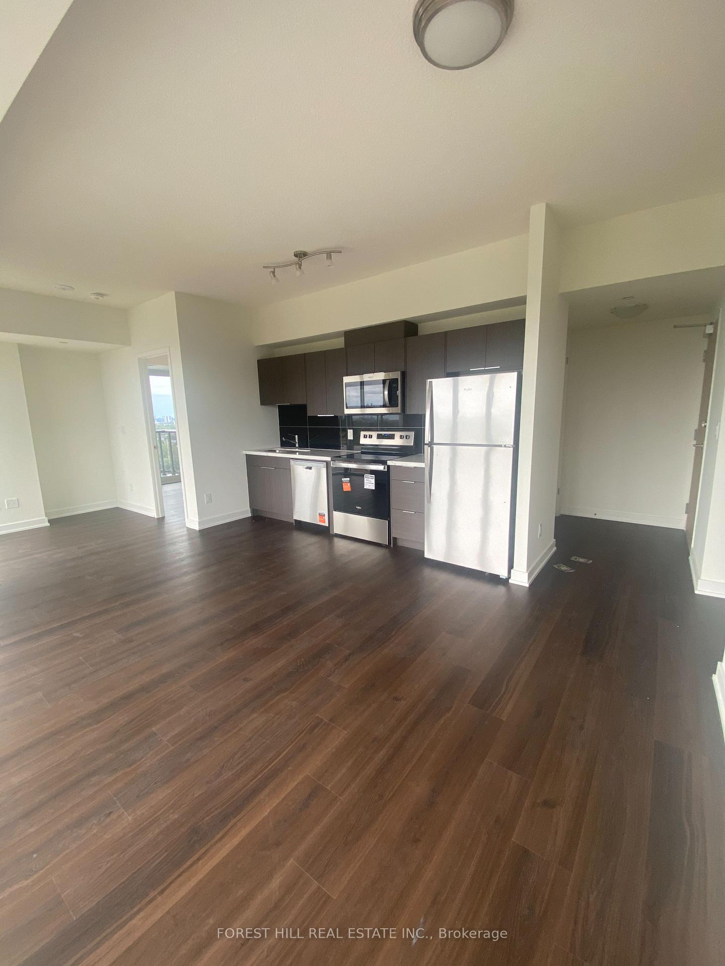 Photo 2 of Unit 904, 2825 Jane Street, North York, Glenfield-Jane Heights — HOMEH