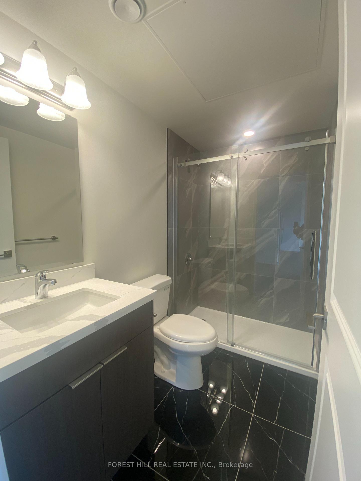 Photo 8 of Unit 904, 2825 Jane Street, North York, Glenfield-Jane Heights — HOMEH