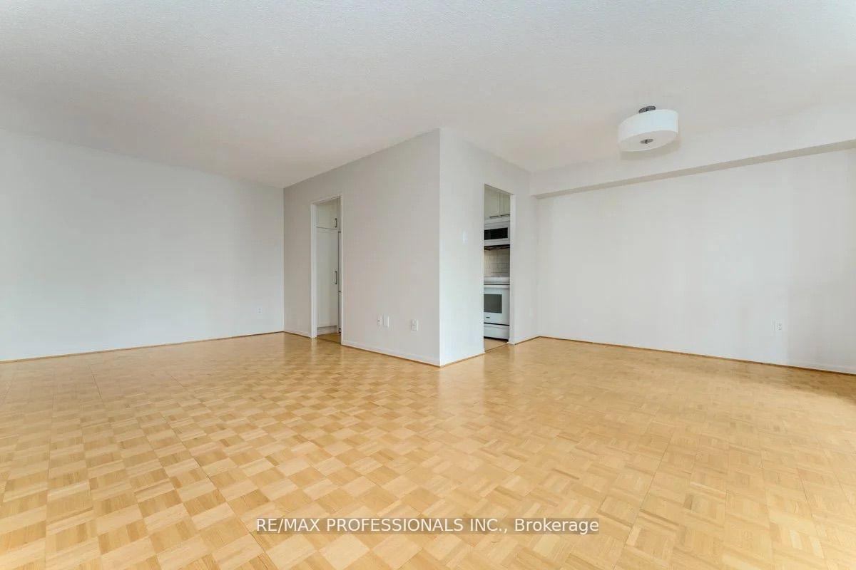 Photo 11 of Unit 407, 100 Quebec Avenue, Toronto, High Park North — HOMEH