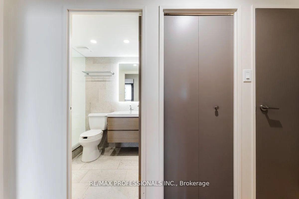 Photo 19 of Unit 407, 100 Quebec Avenue, Toronto, High Park North — HOMEH