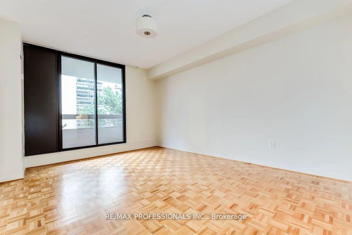 Photo 23 of Unit 407, 100 Quebec Avenue, Toronto, High Park North — HOMEH