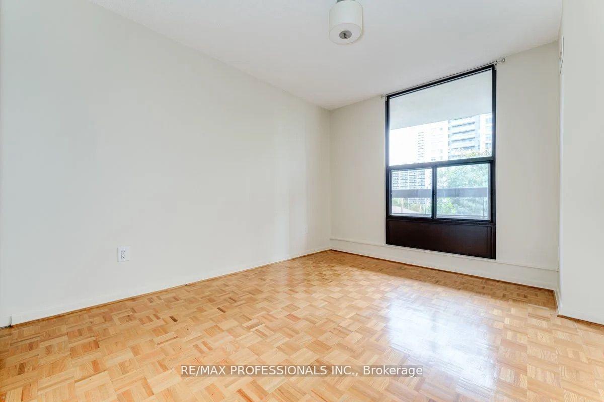 Photo 31 of Unit 407, 100 Quebec Avenue, Toronto, High Park North — HOMEH