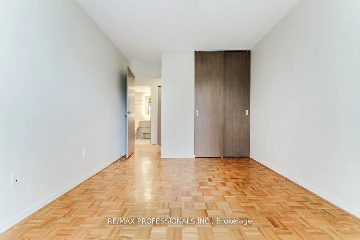 Photo 33 of Unit 407, 100 Quebec Avenue, Toronto, High Park North — HOMEH