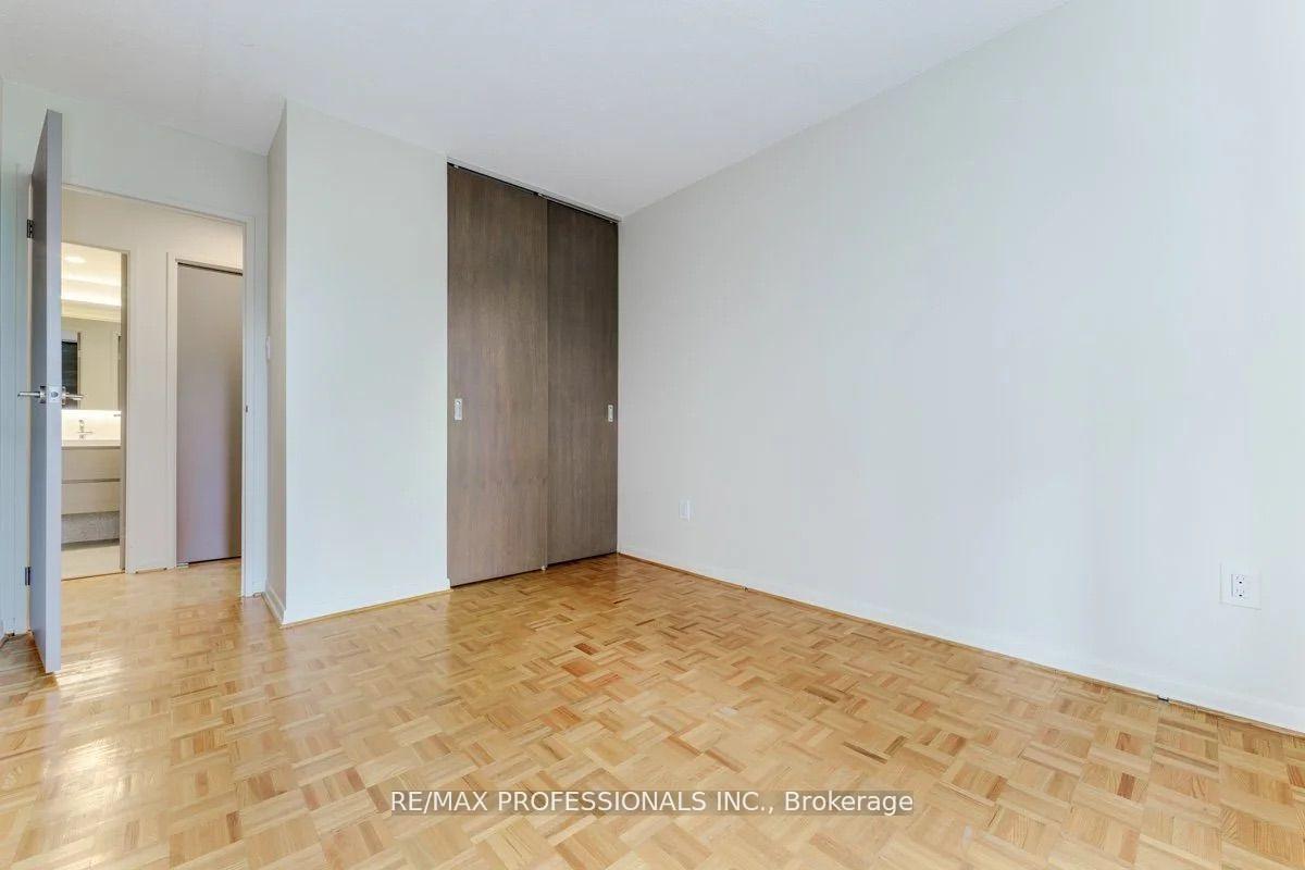 Photo 34 of Unit 407, 100 Quebec Avenue, Toronto, High Park North — HOMEH