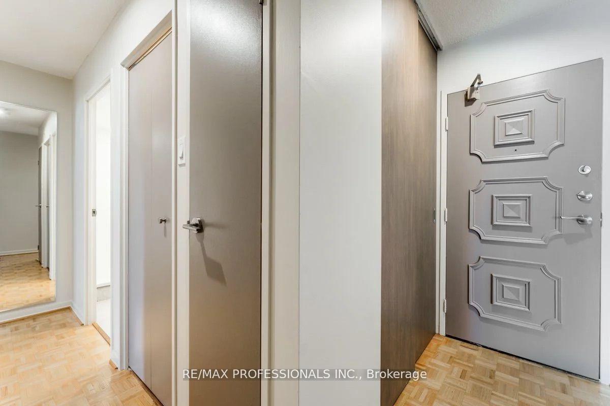 Photo 47 of Unit 407, 100 Quebec Avenue, Toronto, High Park North — HOMEH