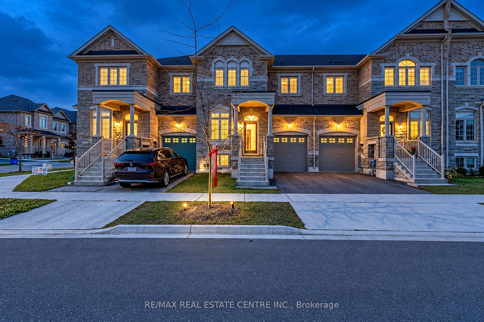 Photo 2 of 4061 Channing Crescent, Oakville, Glenorchy — HOMEH