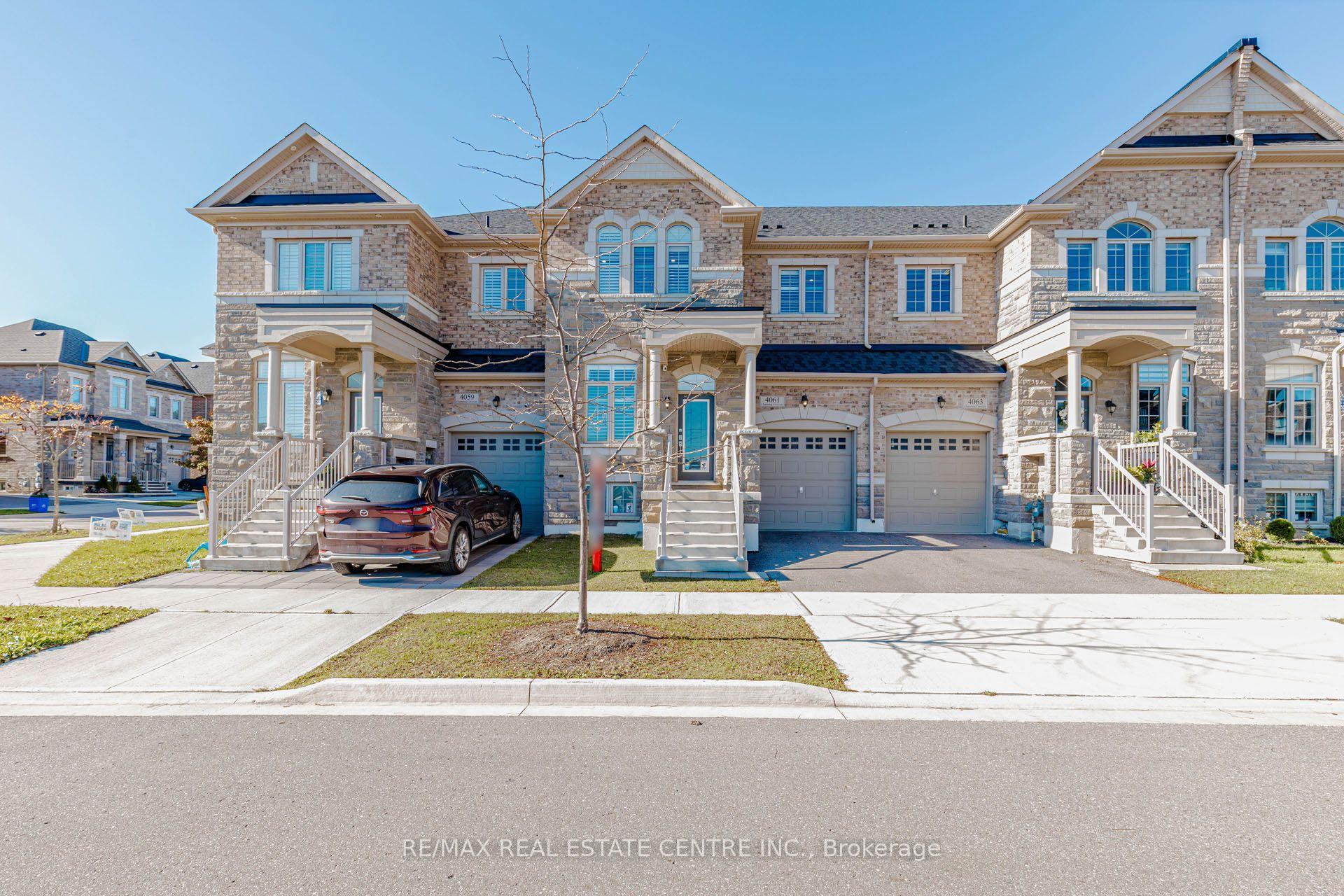 Photo 3 of 4061 Channing Crescent, Oakville, Glenorchy — HOMEH