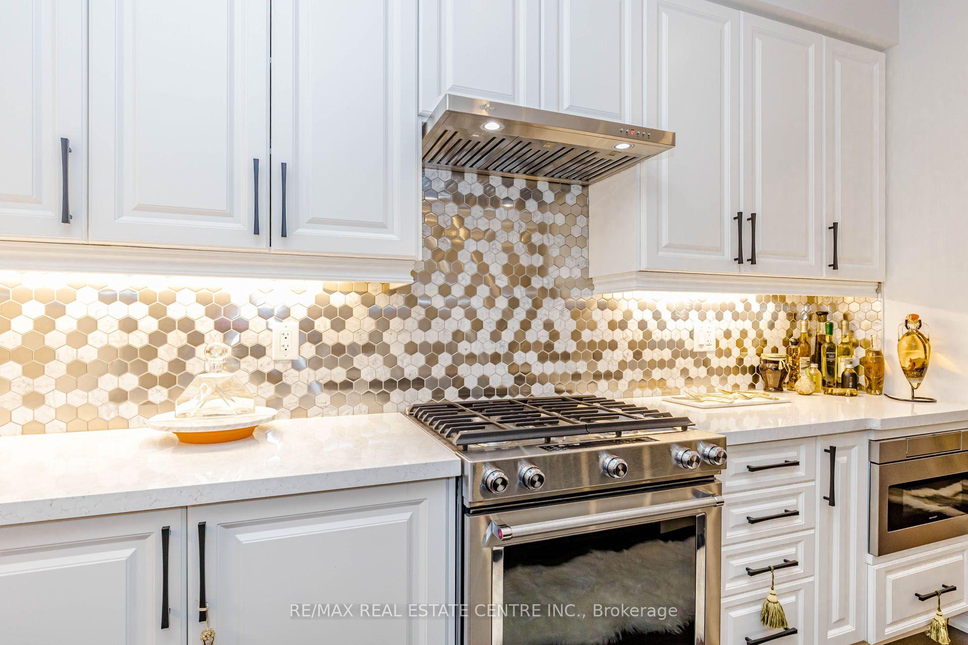 Photo 18 of 4061 Channing Crescent, Oakville, Glenorchy — HOMEH