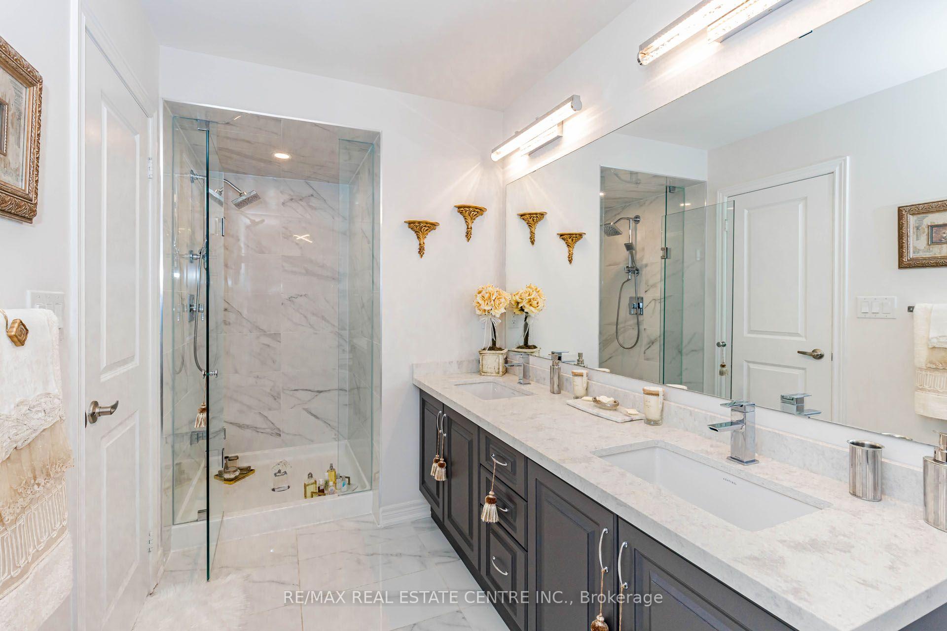 Photo 54 of 4061 Channing Crescent, Oakville, Glenorchy — HOMEH