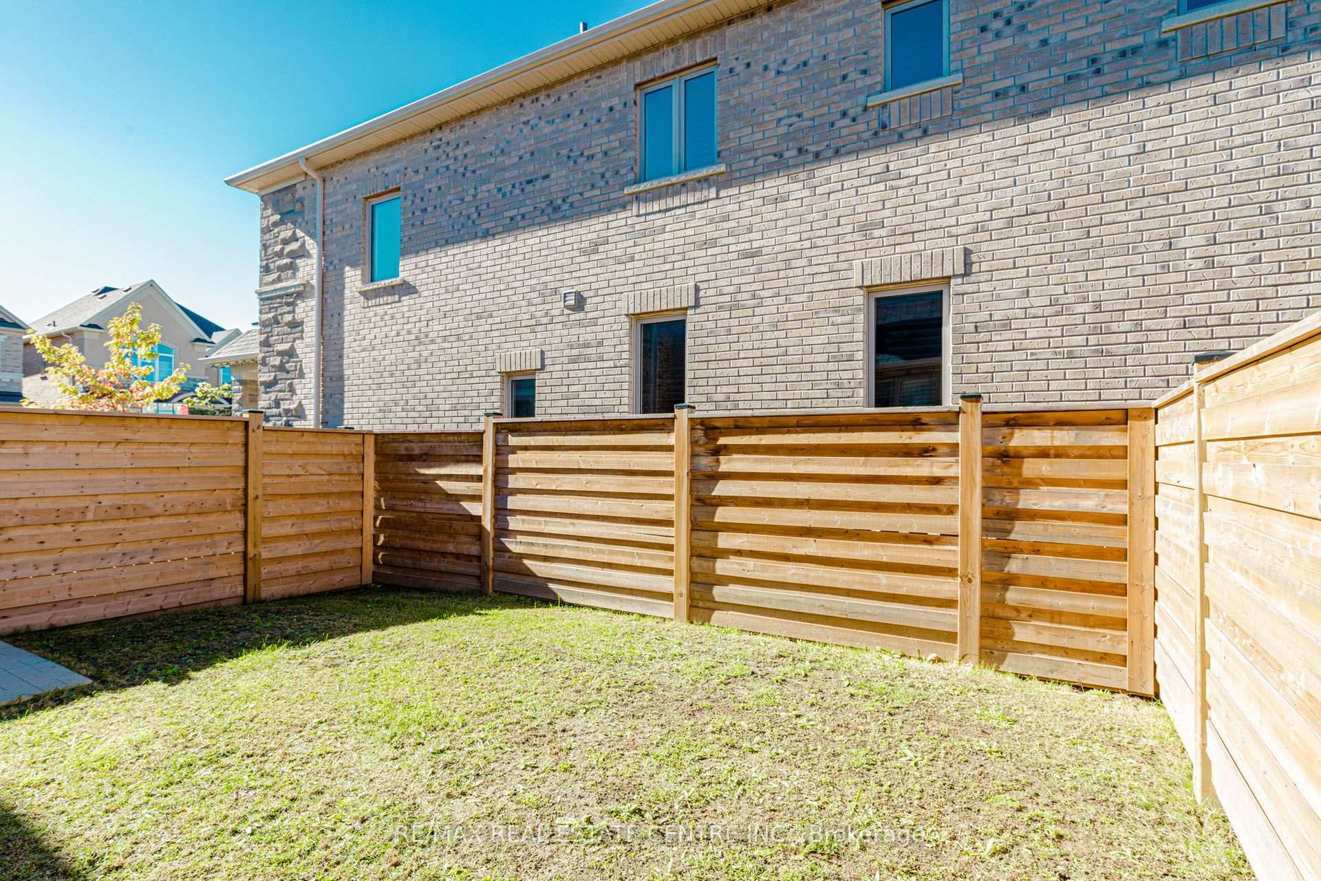 Photo 65 of 4061 Channing Crescent, Oakville, Glenorchy — HOMEH