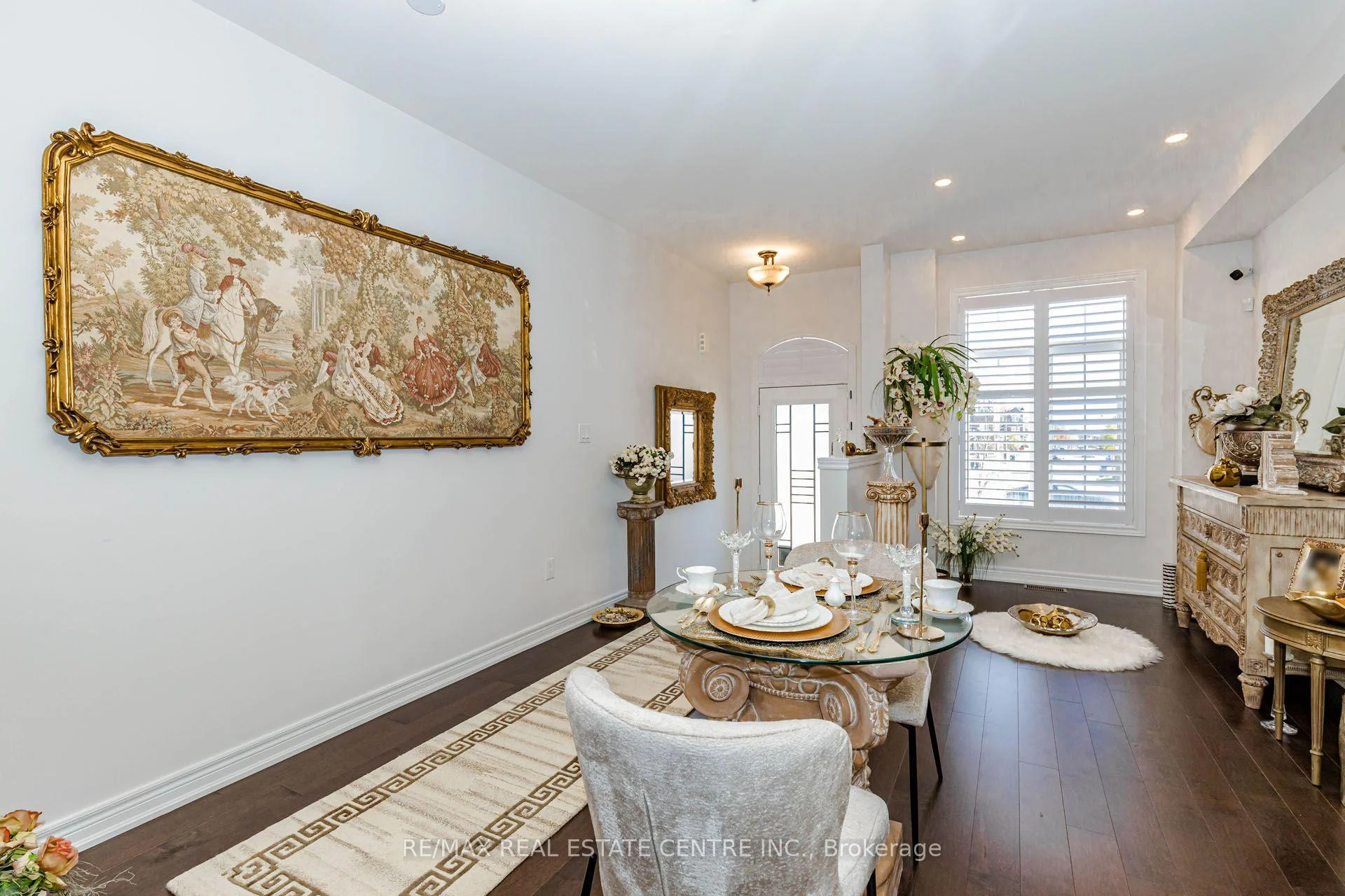 Photo 15 of 4061 Channing Crescent, Oakville, Glenorchy — HOMEH