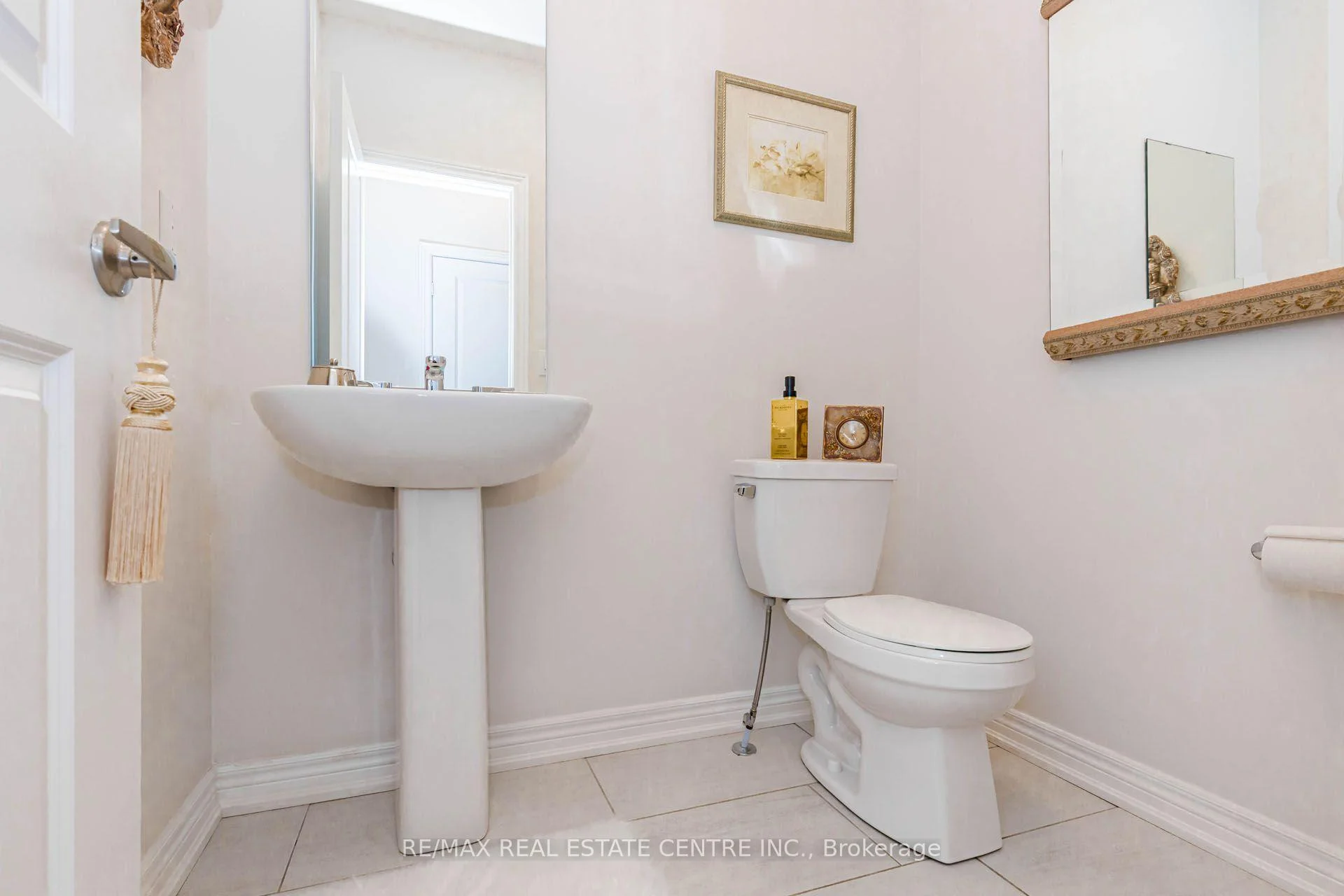 Photo 41 of 4061 Channing Crescent, Oakville, Glenorchy — HOMEH