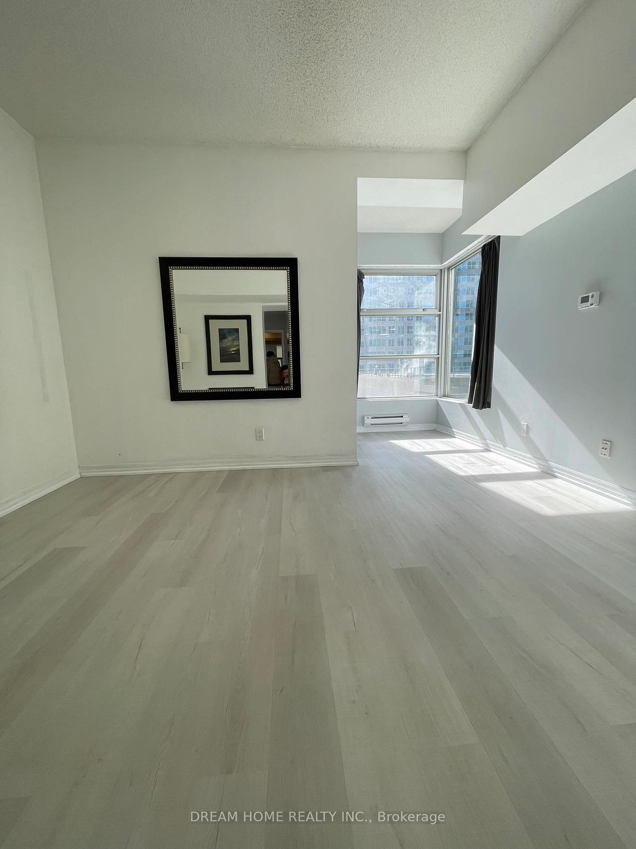 Photo 1 of Unit 1705, 1 King Street W, Toronto, Bay Street Corridor — HOMEH