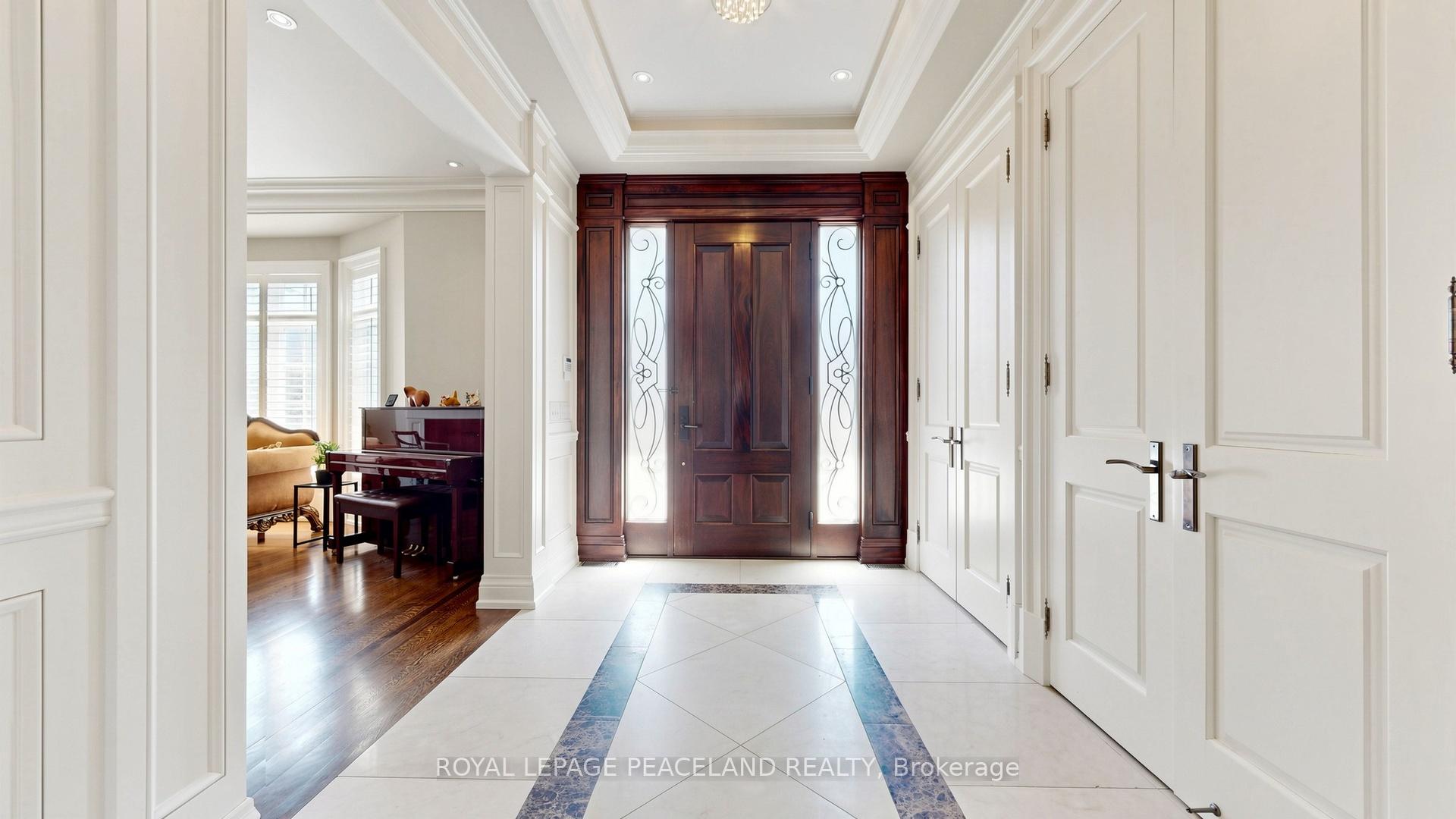 Photo 5 of 108 Yorkminster Road, North York, St. Andrew-Windfields — HOMEH