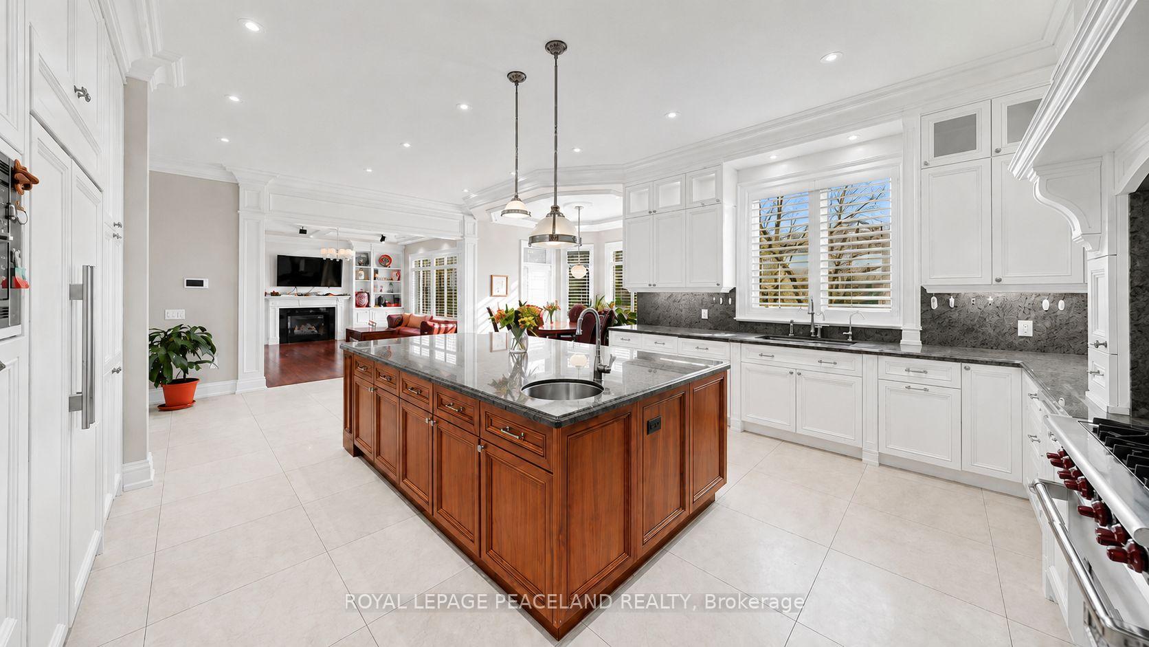 Photo 17 of 108 Yorkminster Road, North York, St. Andrew-Windfields — HOMEH