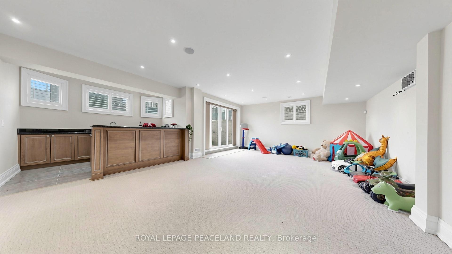 Photo 39 of 108 Yorkminster Road, North York, St. Andrew-Windfields — HOMEH